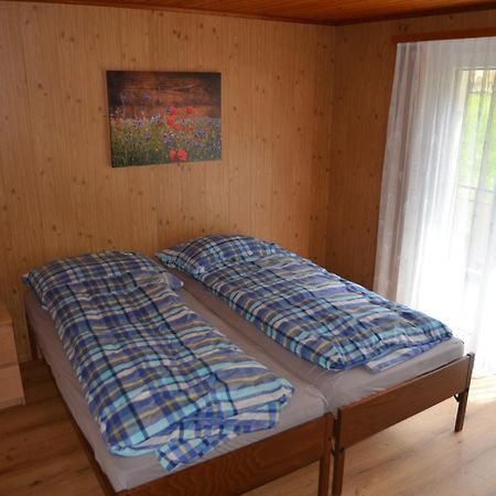 Grosse, Schoene Wohnung Im Gruenen Brig Exteriör bild